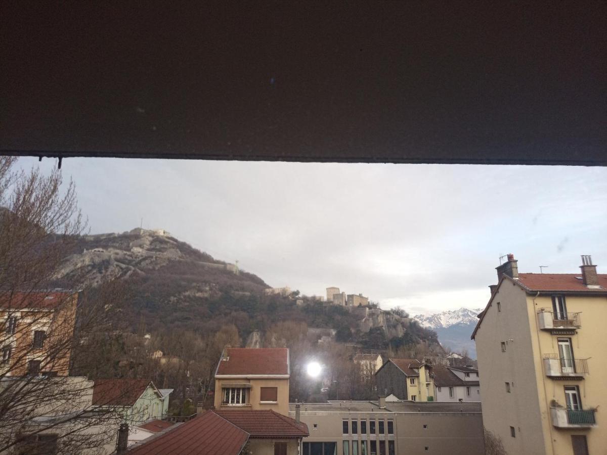 -- Le Refuge, A 50 Metres De La Gare -- Apartment Grenoble Exterior photo